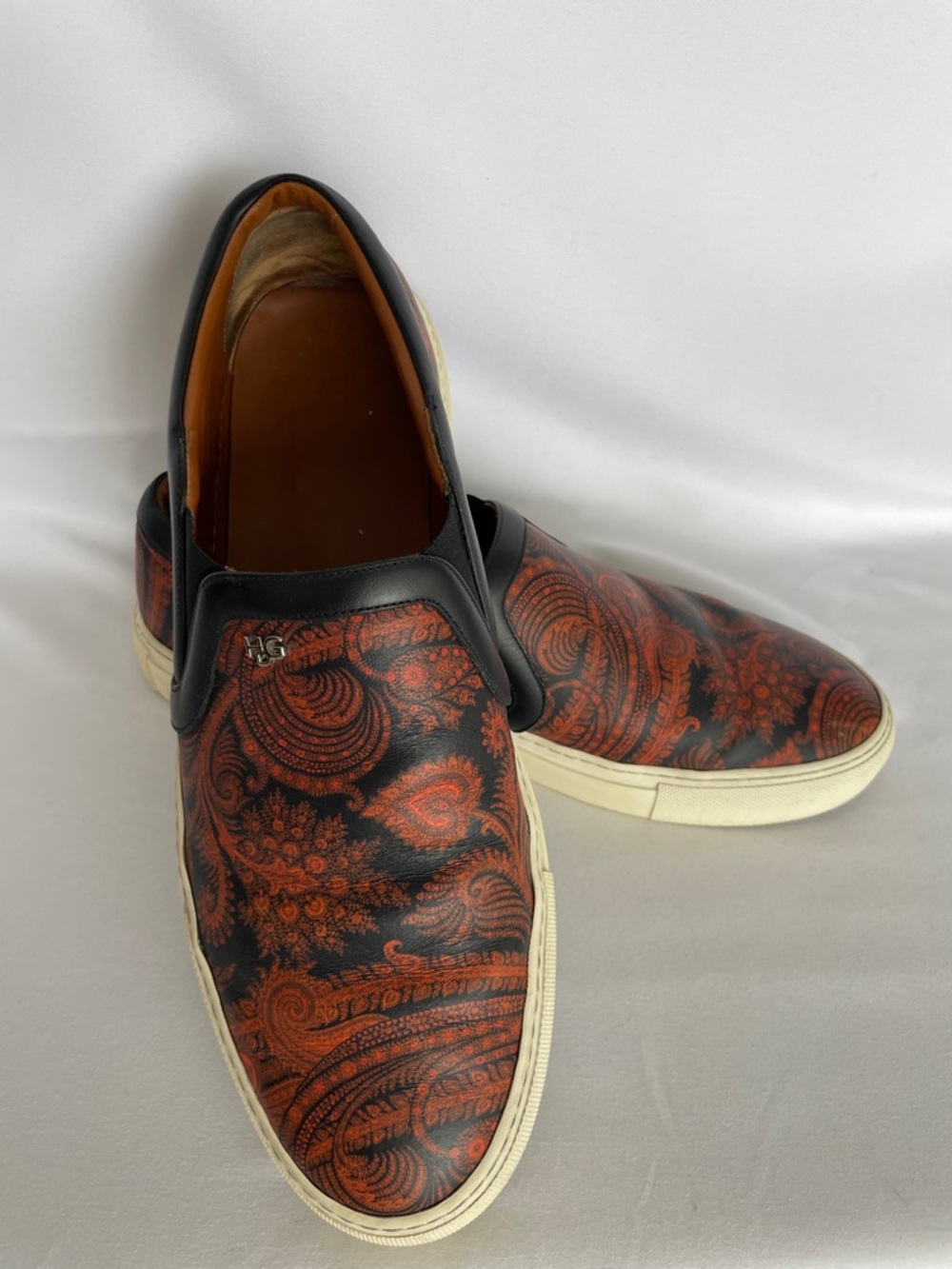Givenchy Loafers in Black and Orange Paisley Printed Leather Mens Size 10-10.5